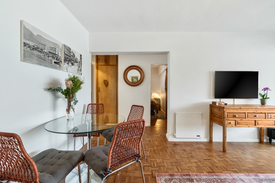 2 Bedroom Property for Sale in Three Anchor Bay Western Cape